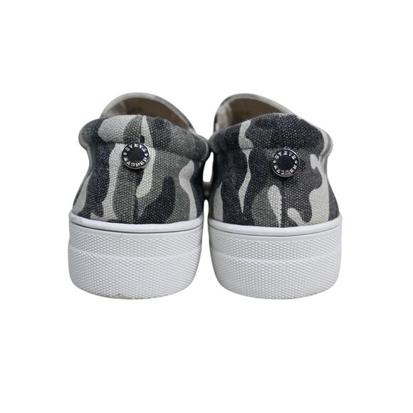 Steve Madden Womens 6.5 Gills-C Camouflage Slip-On Sneakers - Picture 7 of 9